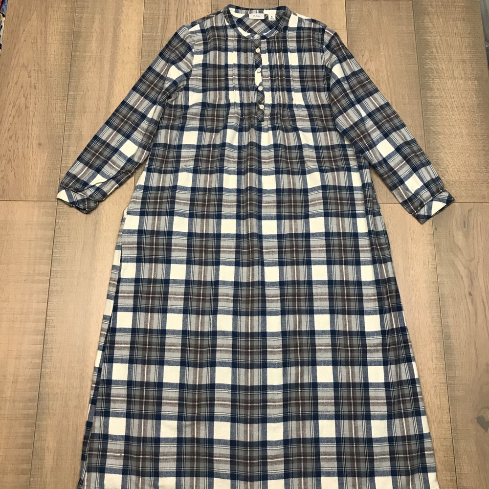 L.L. Bean Scotch Plaid Flannel Nightgown Womens M Plaid Pajamas Indigo Tartan‎